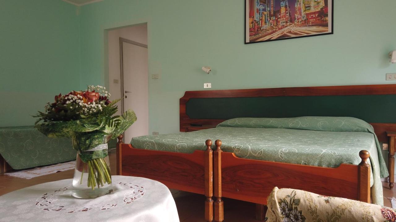Hotel Cristina Verrayes ภายนอก รูปภาพ